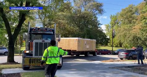 Huge reflector arrives at University of Chicago for South Pole ...