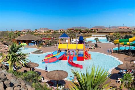 Best Family Hotels in Fuerteventura for Holidays with Kids🥇