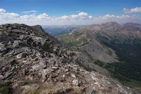 Buffalo Mountain - GO HIKE COLORADO