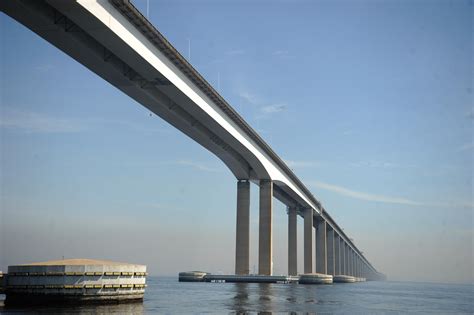 Niteroi Bridge, 13Km over water - Rio de Janeiro : r/InfrastructurePorn