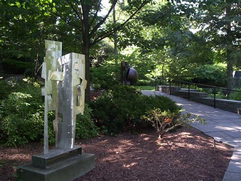 Unsorted pieces: The Sculpture Garden, Baltimore Museum of Art