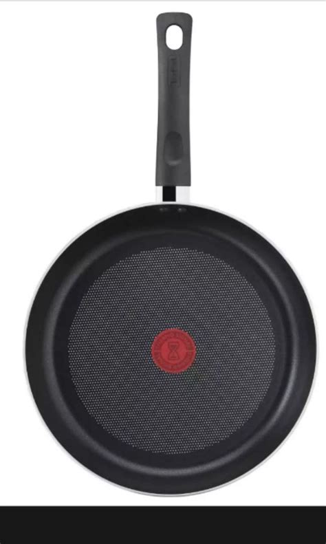 Tefal Day by Day Frying Pan 28 cm, Furniture & Home Living, Kitchenware & Tableware, Cookware ...