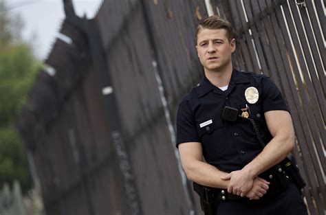 I Like to Watch TV: “Southland”: Michael Cudlitz, Ben McKenzie Cast Photos