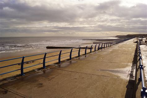 Sunderland Hendon South Beach - Photo "Sunderland Coast" :: British Beaches