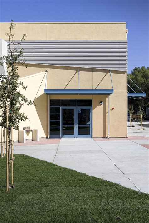 Carlmont High School - Sally Swanson Architects, Inc.