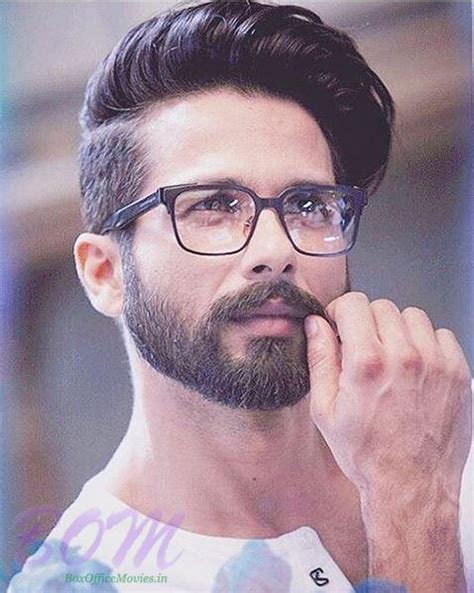 Shahid Kapoor new hairstyle with moustache in Nov 2016 photo - Bom Digital Media Entertainment