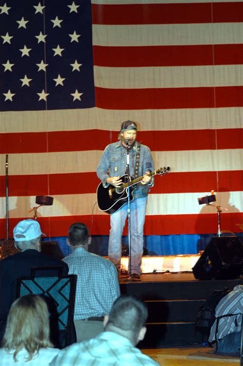 Toby Keith was a huge hit as he performed for the veterans and their families at the Coalition ...