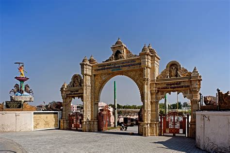 Places to Visit in Rajkot - Most Famous Rajkot Places to Visit - Yatra