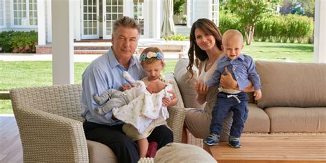 Tour Alec Baldwin And Hilaria Baldwin's House In The Hamptons - East ...