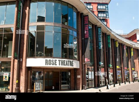 Rose theatre kingston hi-res stock photography and images - Alamy