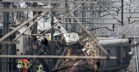 Train Crash Survivors are ‘Furious’ Netflix Film Uses Real Footage From Disaster - Brand Icon ...