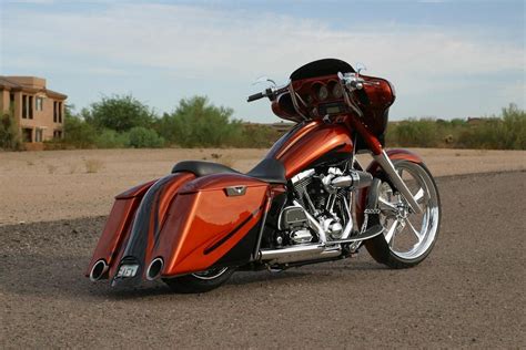 Copper Custom Bagger definitely made for road trips | Custom baggers ...