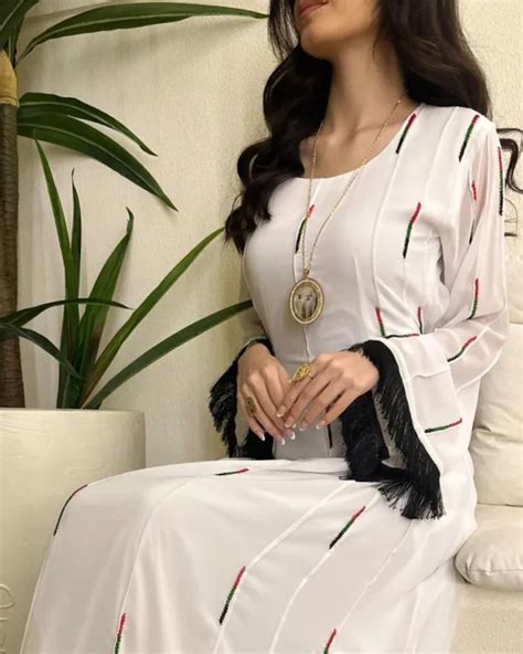 UAE National Day Dress - AthariiLine