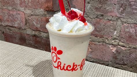 We Tried Chick-Fil-A's Autumn Spice Milkshake. Here's How It Went