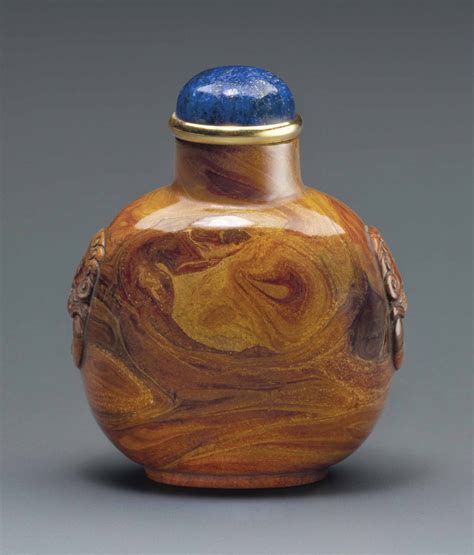 A BURLWOOD SNUFF BOTTLE