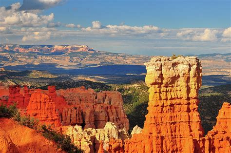 Hoodoo Rock Formation In Bryce Canyon. by Jay Mudaliar