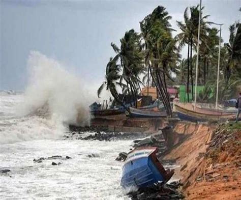 Cyclone Gulab's landfall process completed, heavy rains likely in Chhattisgarh, Odisha, Bengal ...