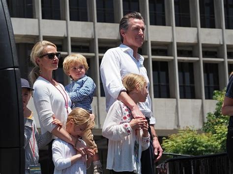 Gavin Newsom's Wife Stopped The Debate After He Struggled - US Morning ...