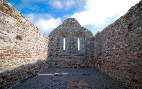 Clonmacnoise Monastery Wallpapers, Pictures, Images