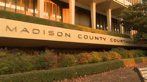 Madison County Courthouse closing early Wednesday | WHNT.com