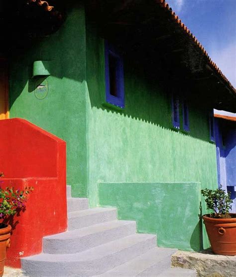 Mexicolor: The Vibrant Spirit of Mexican Design - Paint + Pattern | Mexican colors, Home styles ...