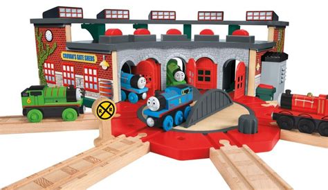 Roundhouse with Turntable (RH2) - Thomas Wooden Railway TWR best ...