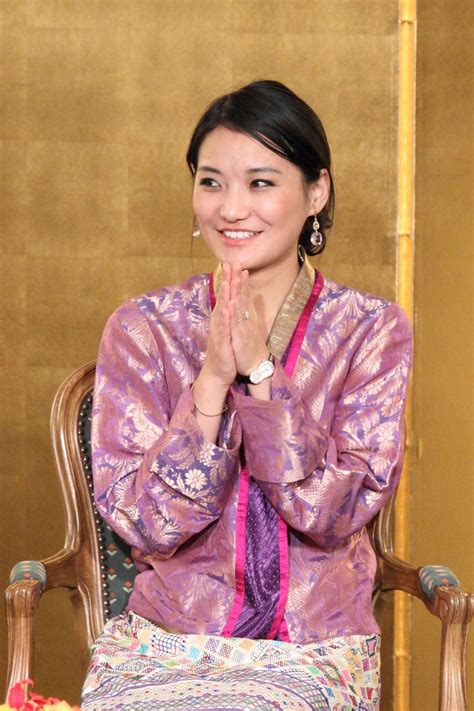 Bhutan's Queen Jetsun Pema Wangchuck | Bhutan, Royal beauty, Royal fashion