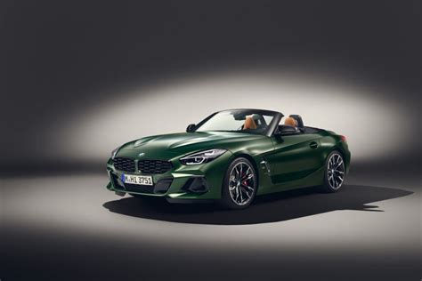 Official: The 2025 BMW Z4 Unveiled with Handschalter Package - EVsBuzz.com