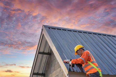 What to Look For in Commercial Roofing Companies | A to Z Roofing