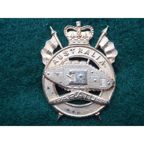 Australian 1st Armoured Regt Hat Badge - Gradia Military Insignia