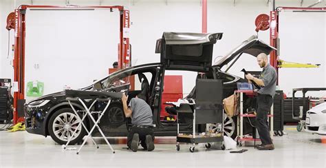 Tesla Brings Collision Repair In-House In North America - BodyShop News