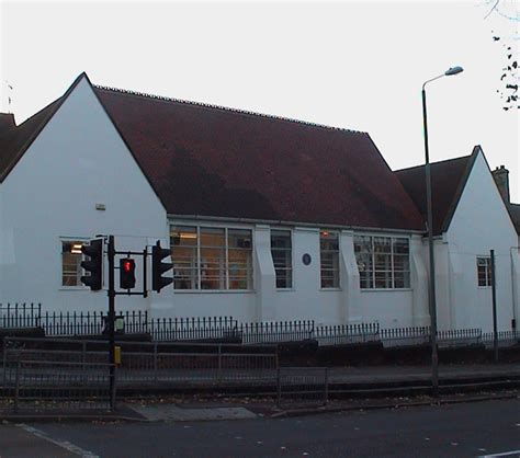 Highgate Primary School : London Remembers, Aiming to capture all memorials in London