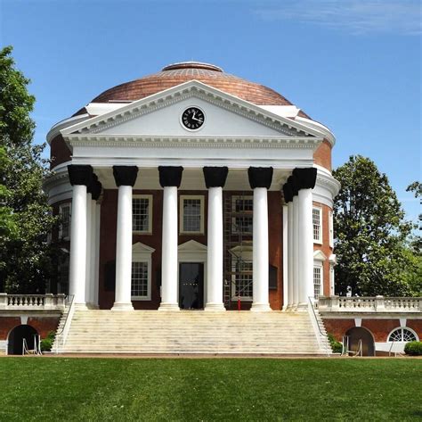 UNIVERSITY OF VIRGINIA (Charlottesville) - 2022 What to Know BEFORE You Go