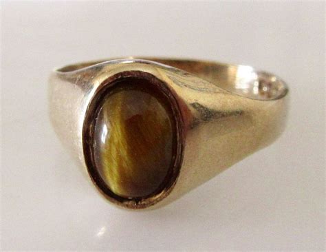 9ct Gold Tigers Eye Signet Ring - Etsy UK | Signet ring, Gold tiger eye, Signet