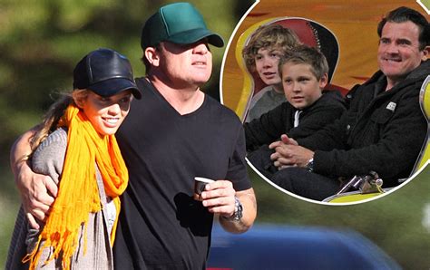 Dominic Purcell and AnnaLynne McCord enjoy a theme park with his children Down Under | Daily ...