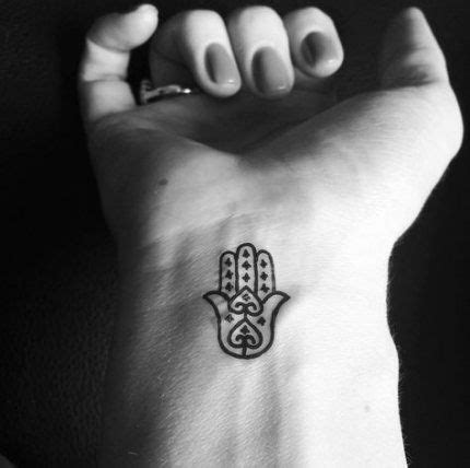 245+ Spiritual Hamsa Tattoo Designs (2020) Hand With Eye Ideas | Tattoo ...