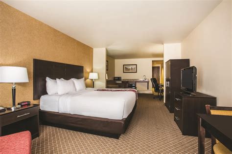 La Quinta Inn & Suites by Wyndham Ely | Ely, NV Hotels