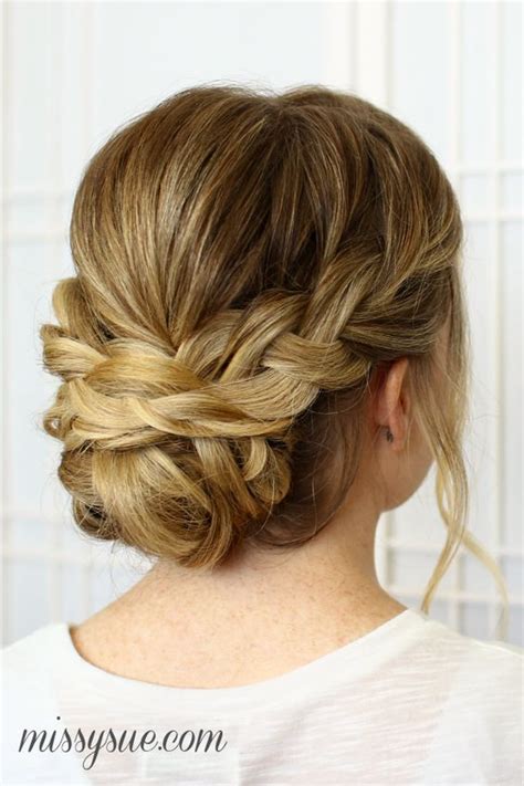 12 Beautiful Bridesmaid Hairstyles - Best Bridesmaid Hair Ideas - Pretty Designs