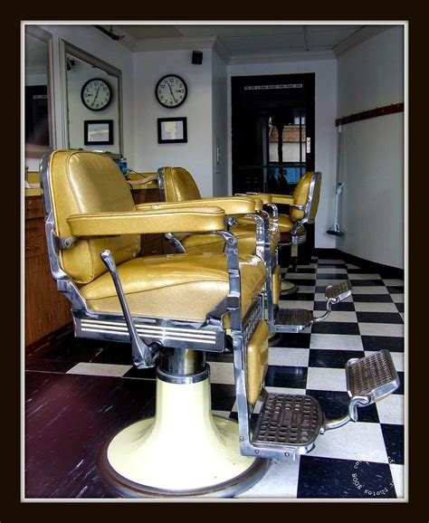 Barber Shop | Barber Shop by Chris Pfeiffer. SE Morrison nea… | Flickr