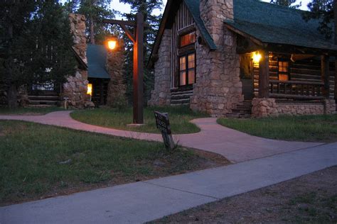 The Stunning Rustic Lodges of Bryce Canyon and Zion National Parks: Hotels Article by 10Best.com