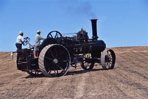 1800s-steam-traction-engine-tractor-in-agricultural-field - Industrial ...