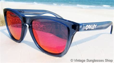 Vintage Oakley Sunglasses For Men and Women