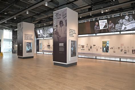 New Jackie Robinson Museum in New York City introduced to the public amid fanfare NABJ Black ...