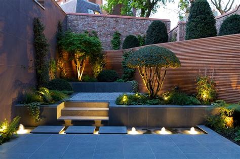 Quiet Corner:Sloping Garden Design Ideas - Quiet Corner