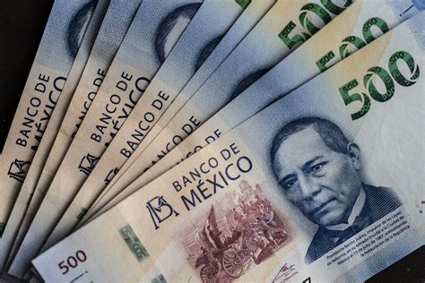 USD/MXN: Mexico’s ‘Super Peso’ Defies Gloom as US Economy Gains Steam - Bloomberg