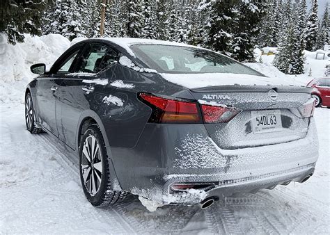 2020 Nissan Altima AWD Review: A Family Sedan That Loves The Snow - The Fast Lane Car