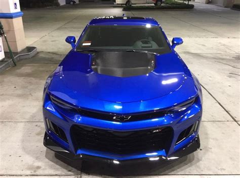 Chevrolet Camaro ZL1 painted in Hyper Blue Photo taken by: @dirtyser on ...