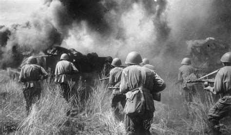 Battle Of Kursk: The Brutal Nazi-Soviet Face-Off In 28 Harrowing Photos