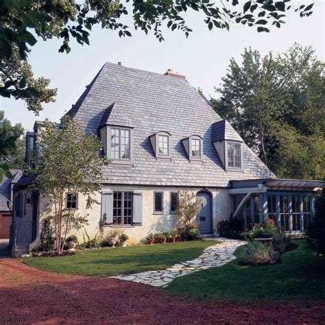 20 French Country-Style Homes with European Elegance