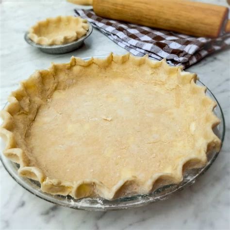 Amish Flaky Pie Crust Recipe - Amish Heritage